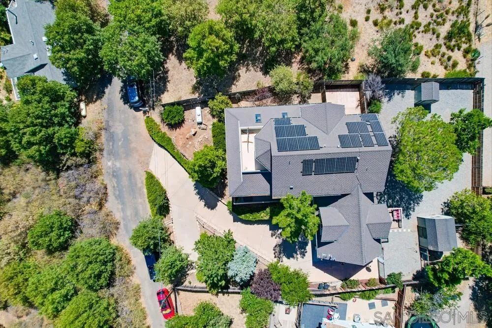 753 Ridgewood Drive Julian, CA 92036 - Photo 34 of 48 an aerial view of a house