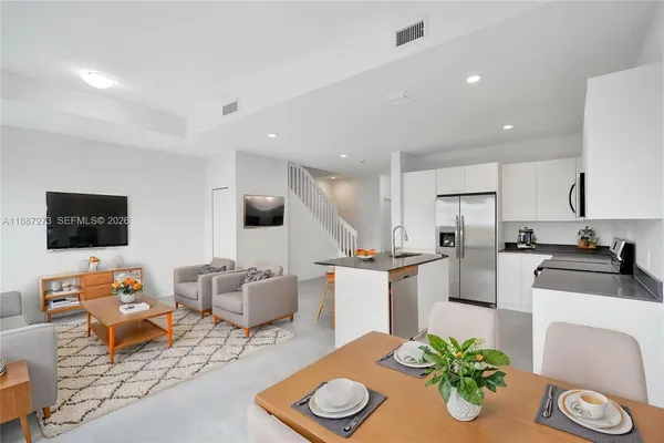 $369,900 | 18944 Southwest 344th Terrace, Homestead, FL 33034