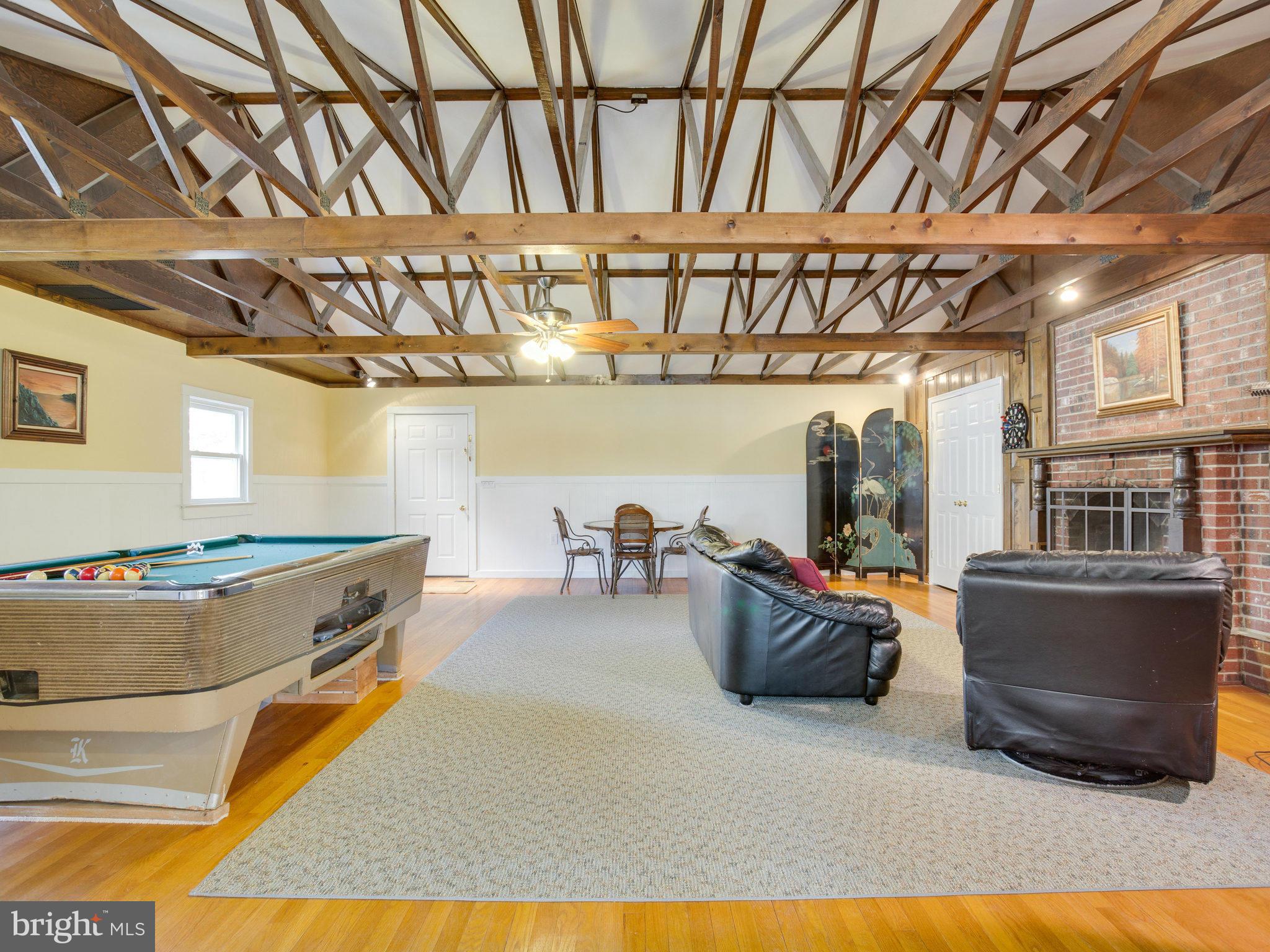 3428 Holland Cliffs Road Huntingtown, MD 20639 - Photo 21 of 28 Great Room