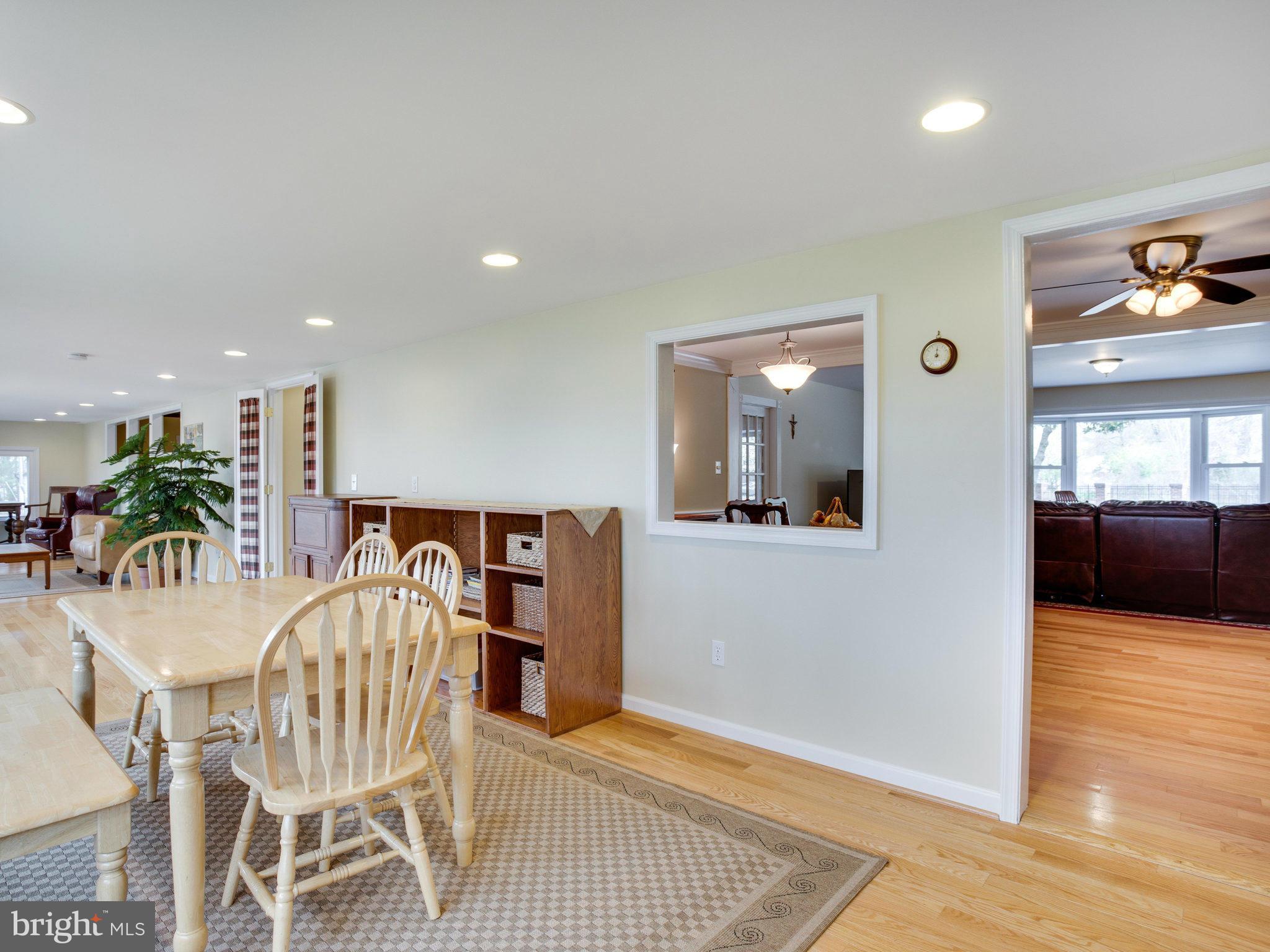 3428 Holland Cliffs Road Huntingtown, MD 20639 - Photo 10 of 28 Breakfast Area