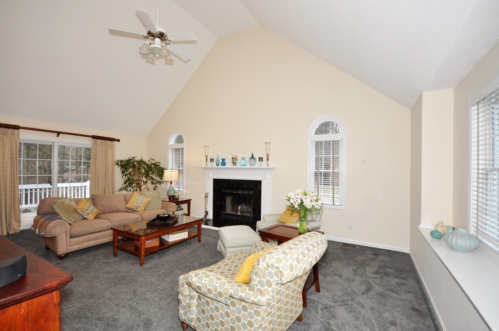 87 Taylor Road Acton, MA 01720 - Photo 11 of 30 Gallery Image 11