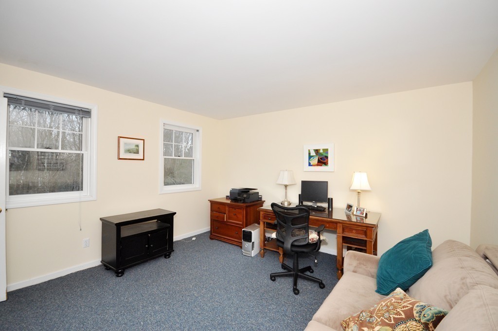 87 Taylor Road Acton, MA 01720 - Photo 22 of 30 Gallery Image 22