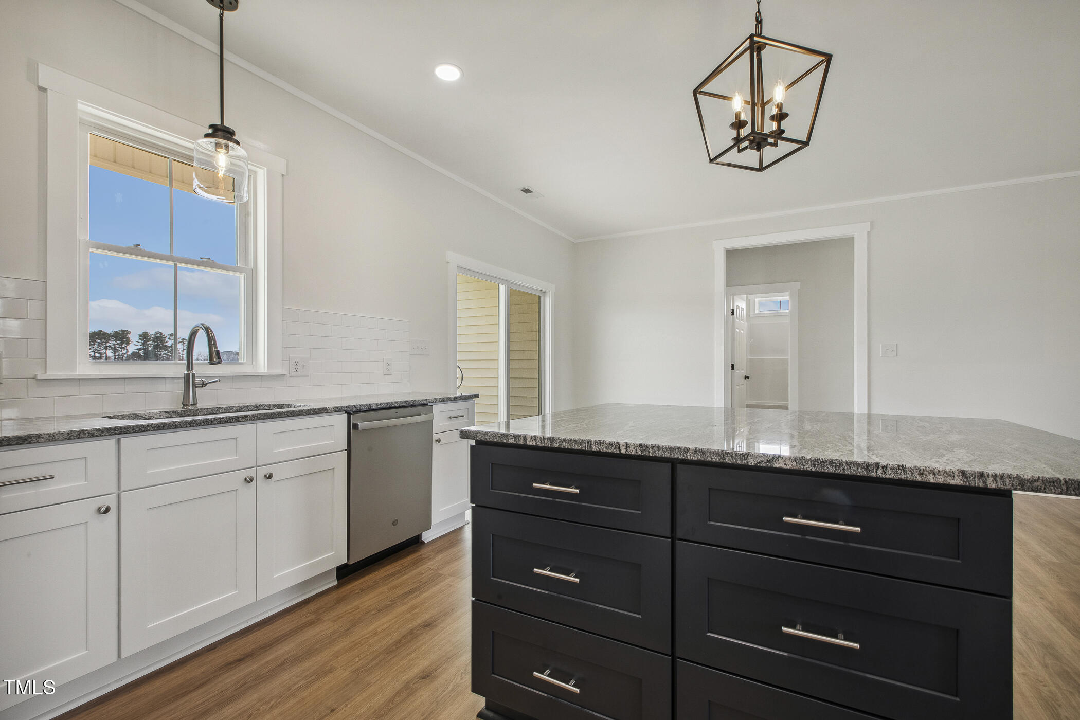 239 Surles Road Benson, NC 27504 - Photo 19 of 63 020