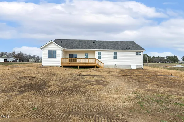 $415,000 | 239 Surles Road, Benson, NC 27504