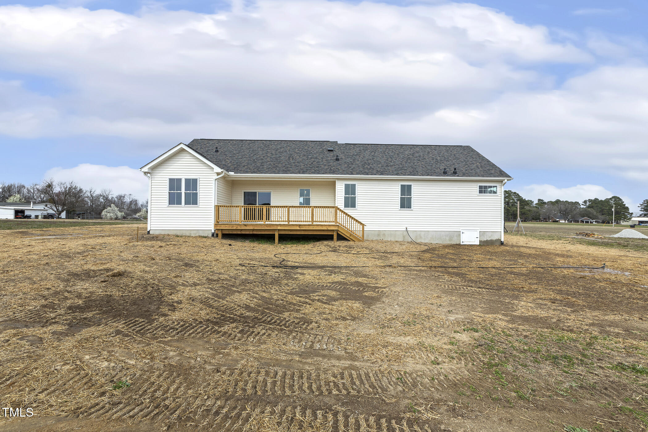 239 Surles Road Benson, NC 27504 - Photo 50 of 63 051