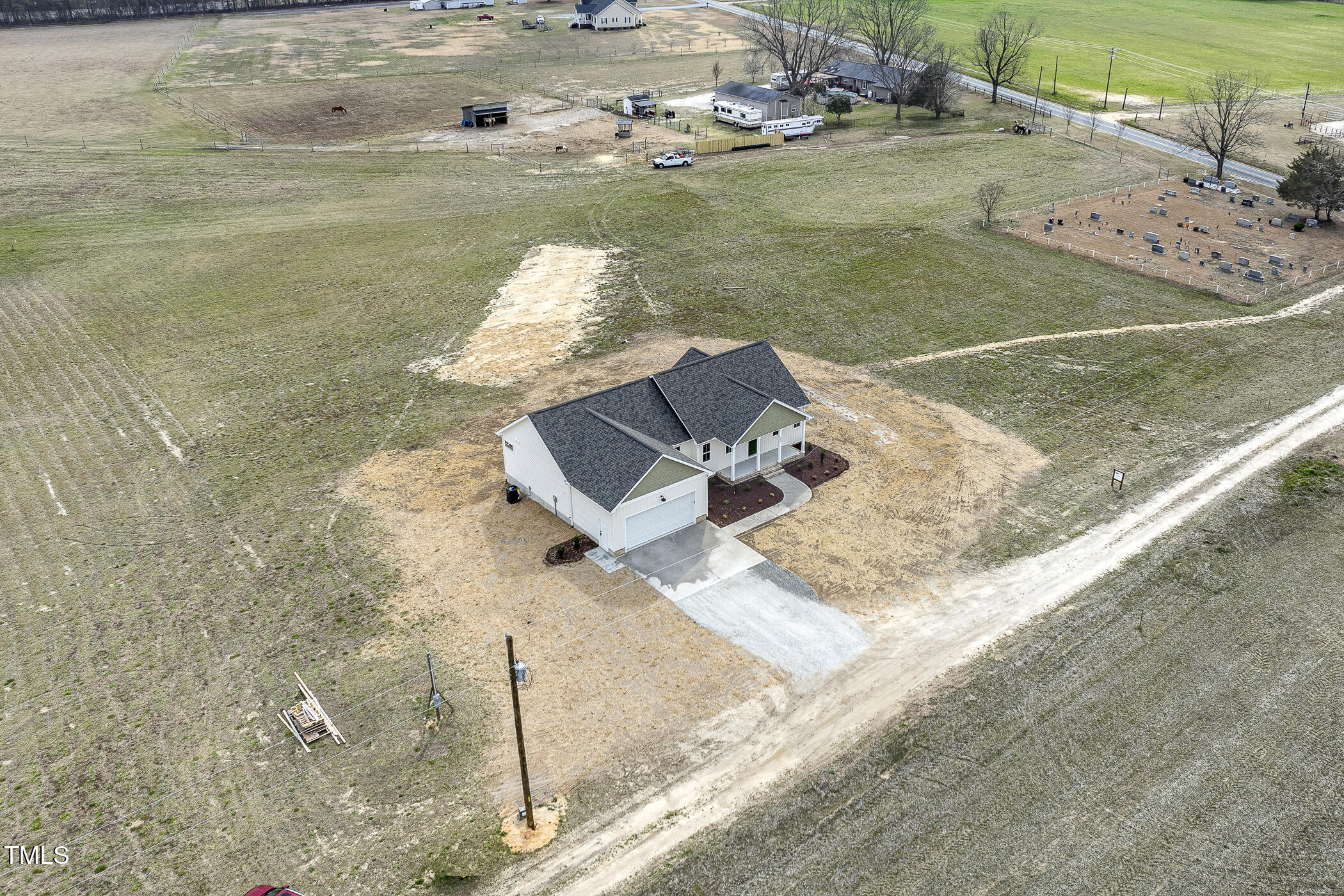 239 Surles Road Benson, NC 27504 - Photo 55 of 63 057