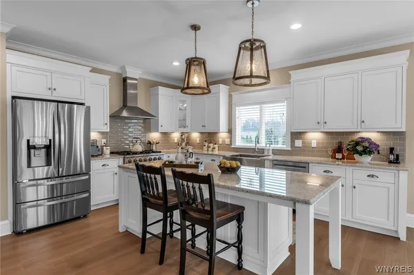 $994,900 | 9681 Sandcherry Court, Clarence, NY 14032
