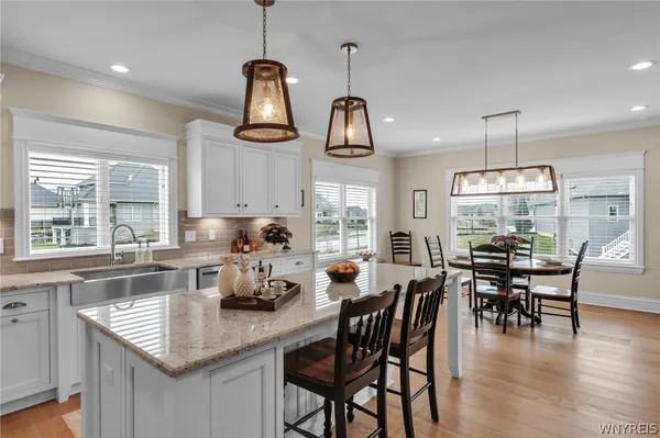$994,900 | 9681 Sandcherry Court, Clarence, NY 14032