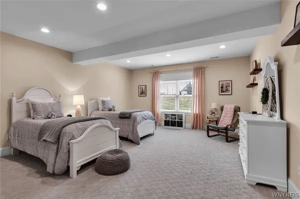 $994,900 | 9681 Sandcherry Court, Clarence, NY 14032