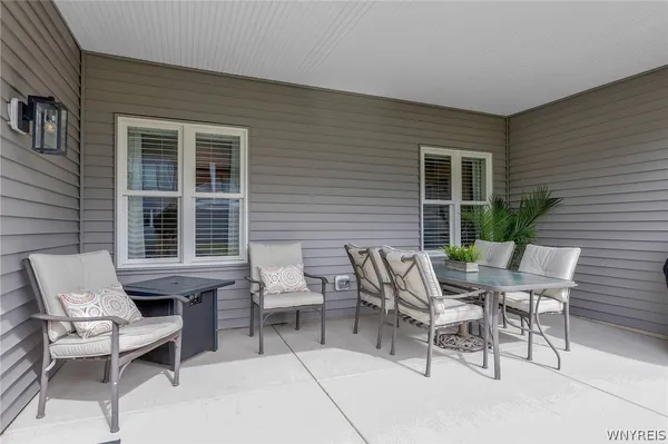$994,900 | 9681 Sandcherry Court, Clarence, NY 14032