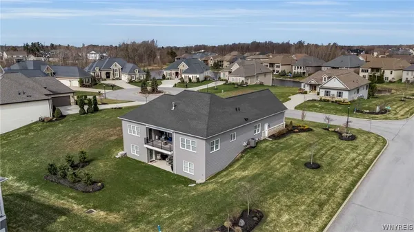 $994,900 | 9681 Sandcherry Court, Clarence, NY 14032