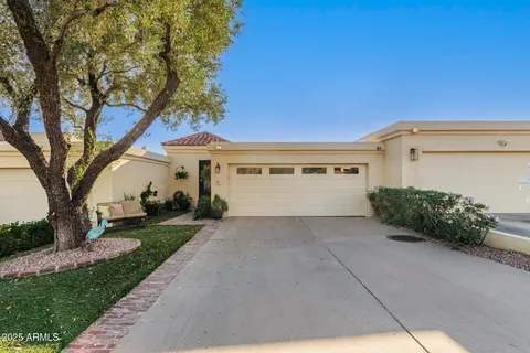 $1,215,000 | 3800 East Lincoln Drive, Unit 37, Phoenix, AZ 85018