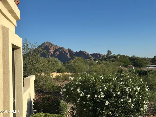$1,215,000 | 3800 East Lincoln Drive, Unit 37, Phoenix, AZ 85018
