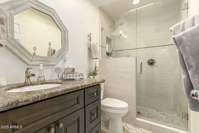 $1,215,000 | 3800 East Lincoln Drive, Unit 37, Phoenix, AZ 85018