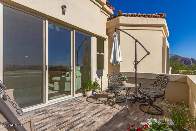 $1,215,000 | 3800 East Lincoln Drive, Unit 37, Phoenix, AZ 85018