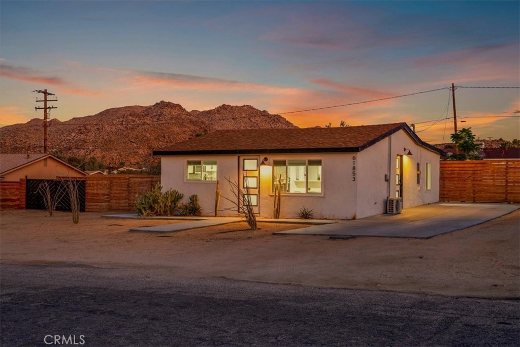 61853 Grand View Circle Joshua Tree, CA 92252 - Photo 2 of 58