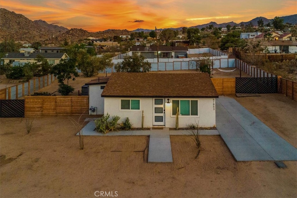 61853 Grand View Circle Joshua Tree, CA 92252 - Photo 9 of 58