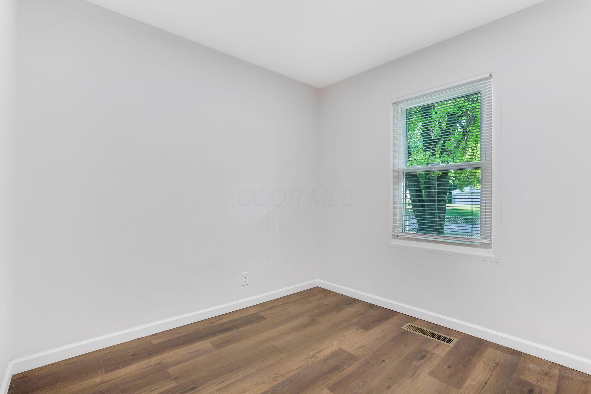162 Phelps Road Columbus, OH 43207 - Photo 19 of 50 19-web-or-mls-7W3A4612