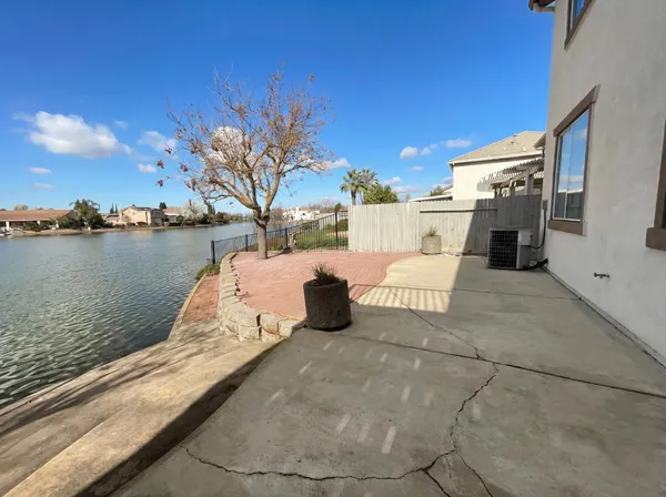 $885,000 | 2724 Bertolani Circle, Elk Grove, CA 95758