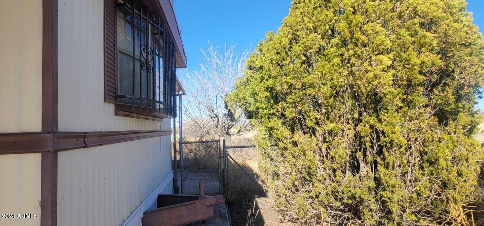 167 Rye Road Douglas, AZ 85607 - Photo 8 of 46 WhatsApp Image 2024-12-05 at 5.33.23 PM