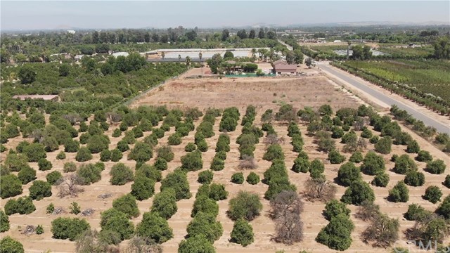10301 Cleveland Avenue Riverside, CA 92503 - Photo 11 of 11