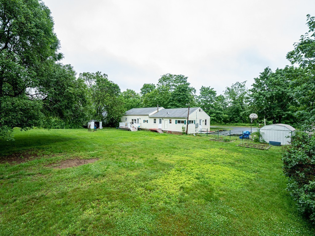 120 Hazen Road Shirley, MA 01464 - Photo 3 of 36 Gallery Image 3