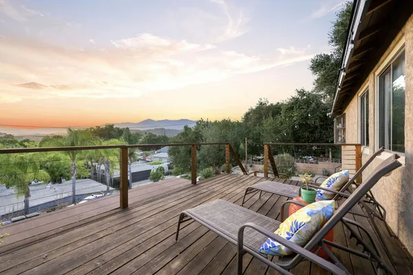 $835,000 | 36 Apricot Street, Oak View, CA 93022