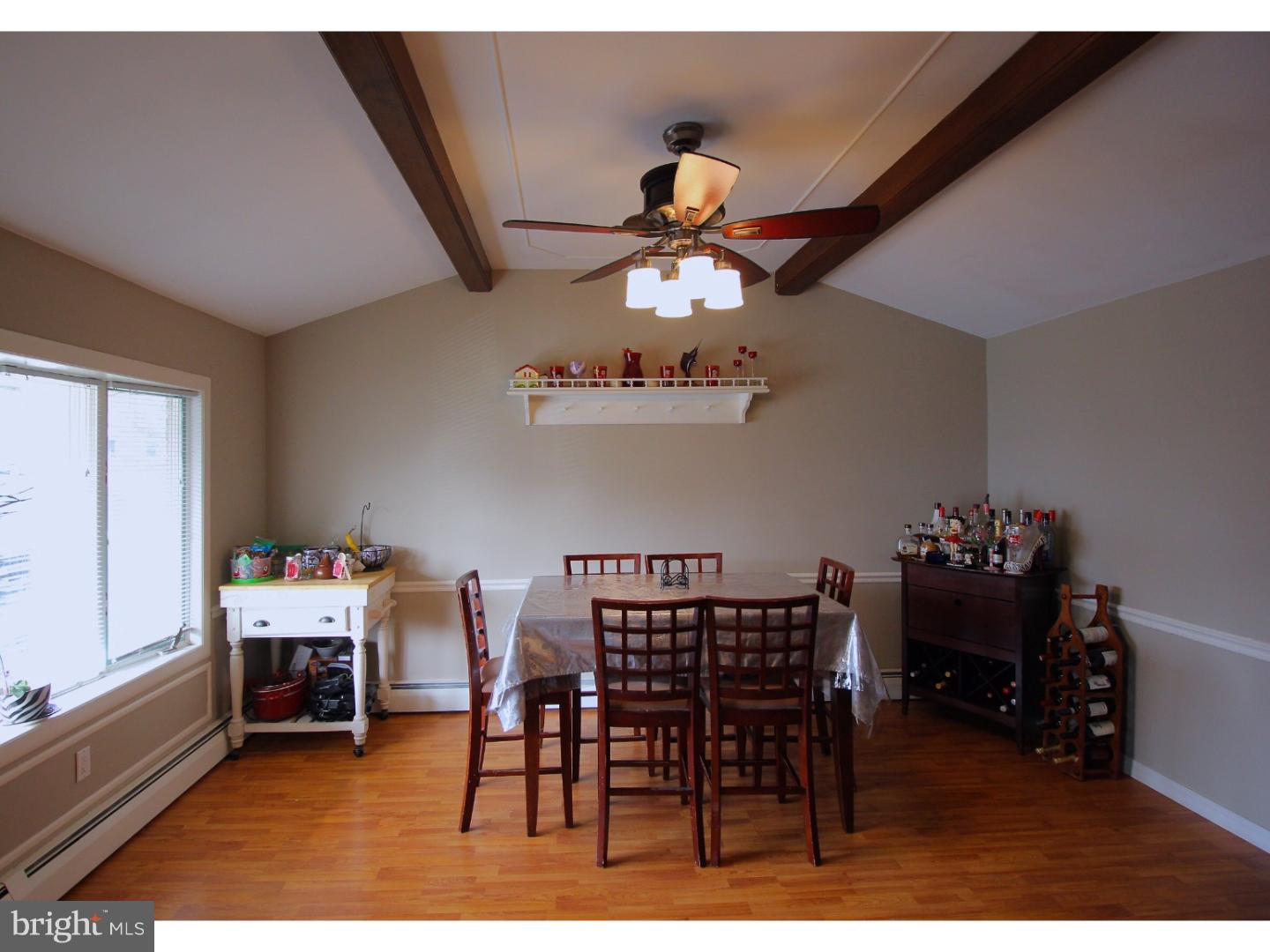 34 Rambler Lane Levittown, PA 19055 - Photo 3 of 20