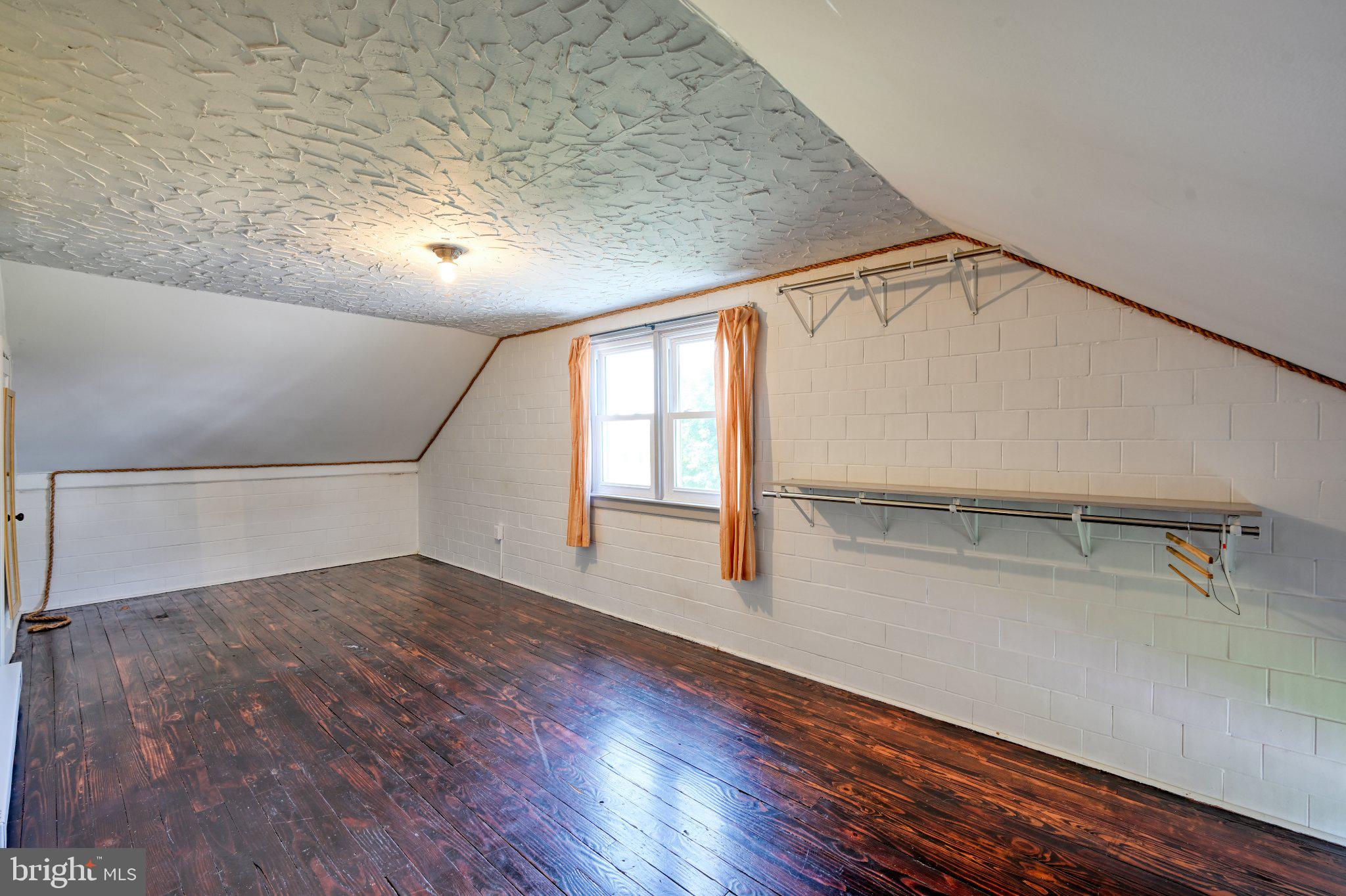 528 Jonestown Road Jonestown, PA 17038 - Photo 11 of 27 Gallery Image 11
