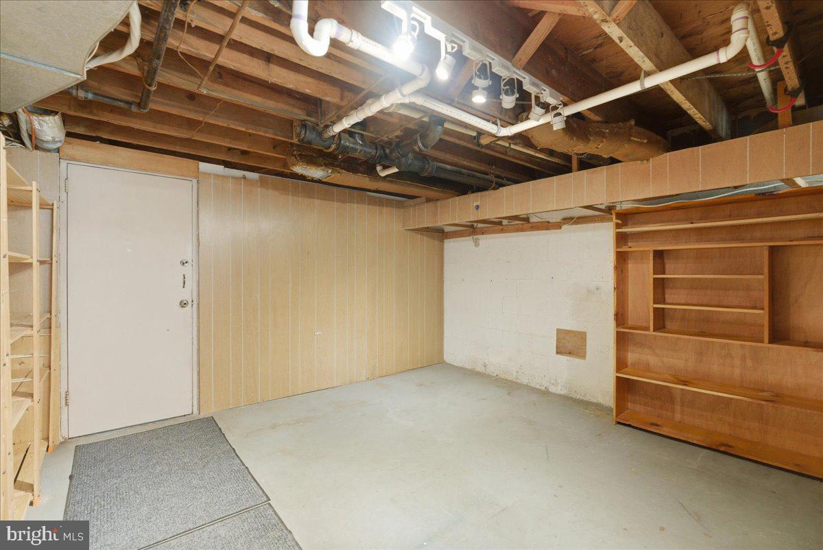 18309 Cabin Road Triangle, VA 22172 - Photo 35 of 42 Unf Basement
