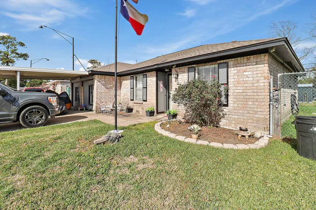 $230,000 | 15455 Woodforest Boulevard, Channelview, TX 77530