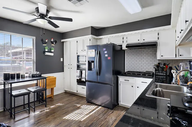 $230,000 | 15455 Woodforest Boulevard, Channelview, TX 77530