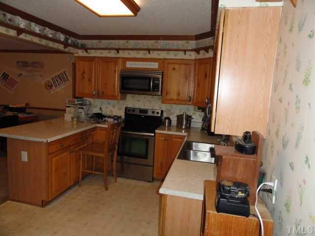 1760 Ranch Road Clayton, NC 27520 - Photo 15 of 18 Kitchen in the In law Suite