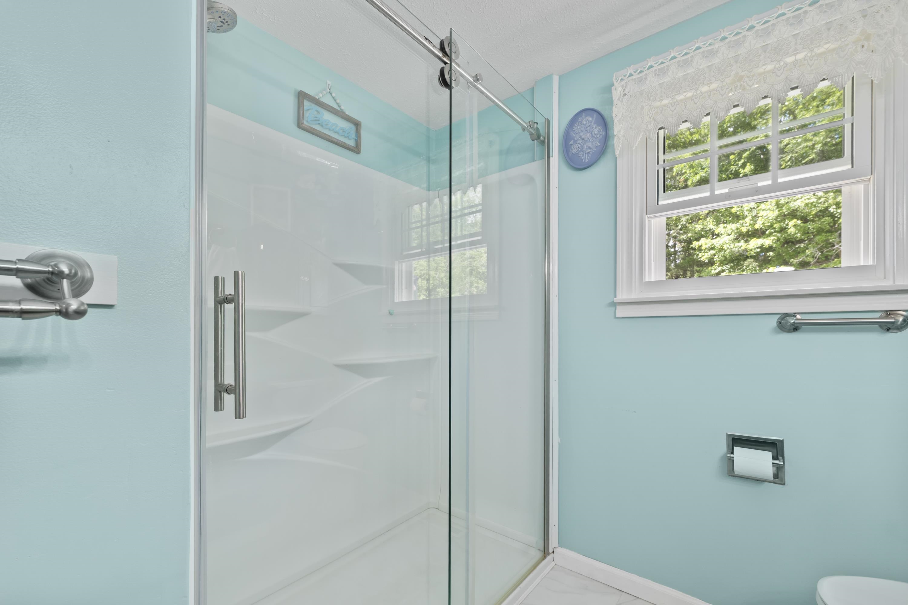 152 Flagg Road Rochester, NH 03839 - Photo 15 of 41 Gallery Image 15