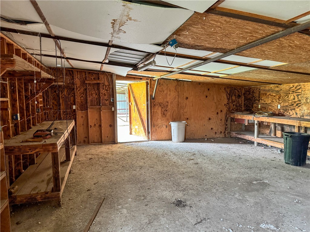 24731 County Road 340 Mathis, TX 78368 - Photo 30 of 40 ADJACENT TO GARAGE