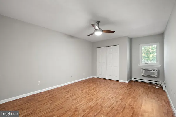 $2,350 | 200 Campbell Circle, Unit E14, Downingtown, PA 19335