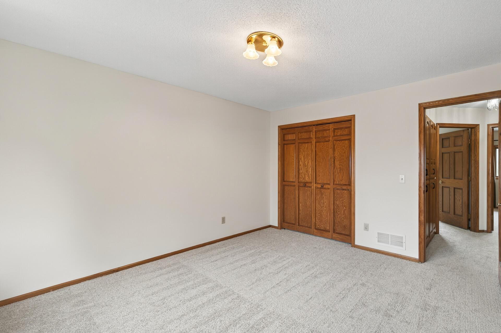 8805 Inverness Terrace Brooklyn Park, MN 55443 - Photo 44 of 81