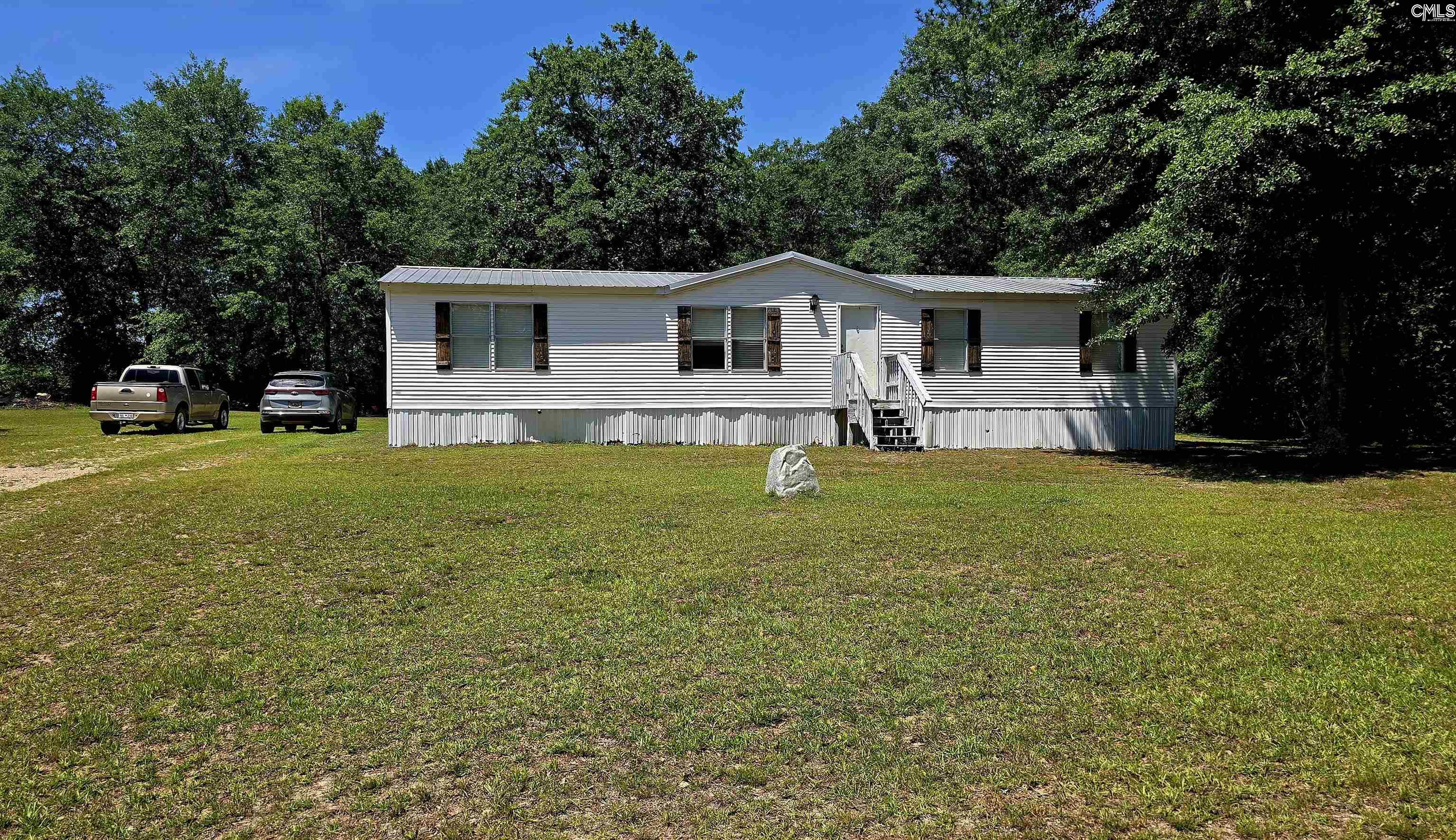 624 Lawson Road Leesville, SC 29070 - Photo 2 of 37