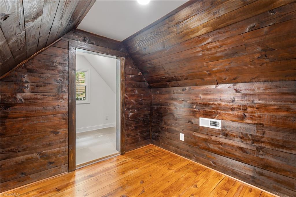 1365 Reynolda Road Winston-Salem, NC 27104 - Photo 34 of 38