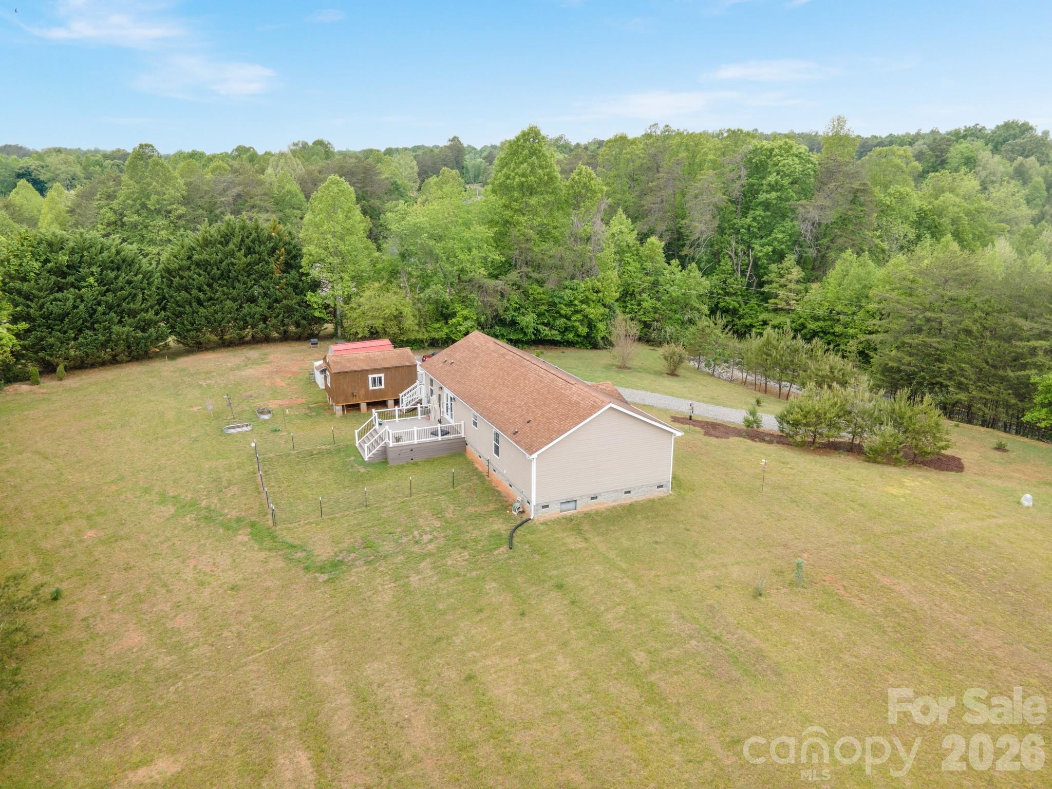 2517 Horseshoe Road Westfield, NC 27053 - Photo 34 of 45