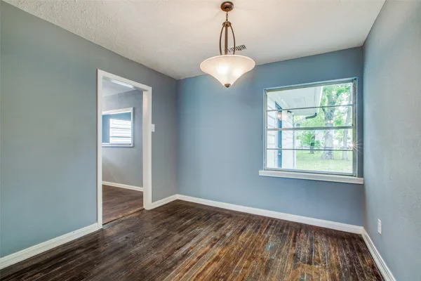 $2,095 | 419 East 42nd Street, Houston, TX 77022