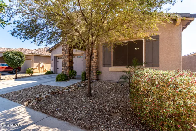 $2,500 | 16561 West Cielo Grande Avenue, Surprise, AZ 85387