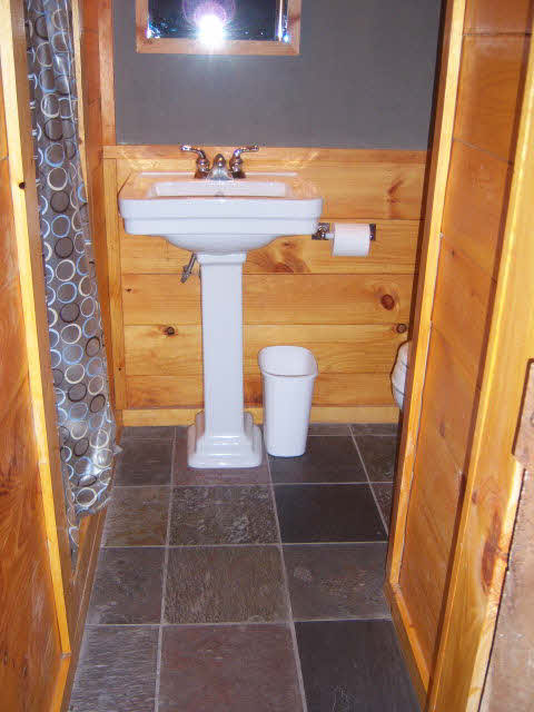 946 River Lodge Road Luray, VA 22835 - Photo 17 of 19 Gallery Image 17