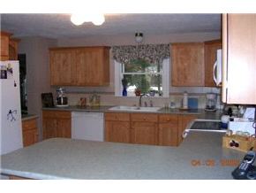 94 Bucks Hill Road Durham, NH 03824 - Photo 3 of 5