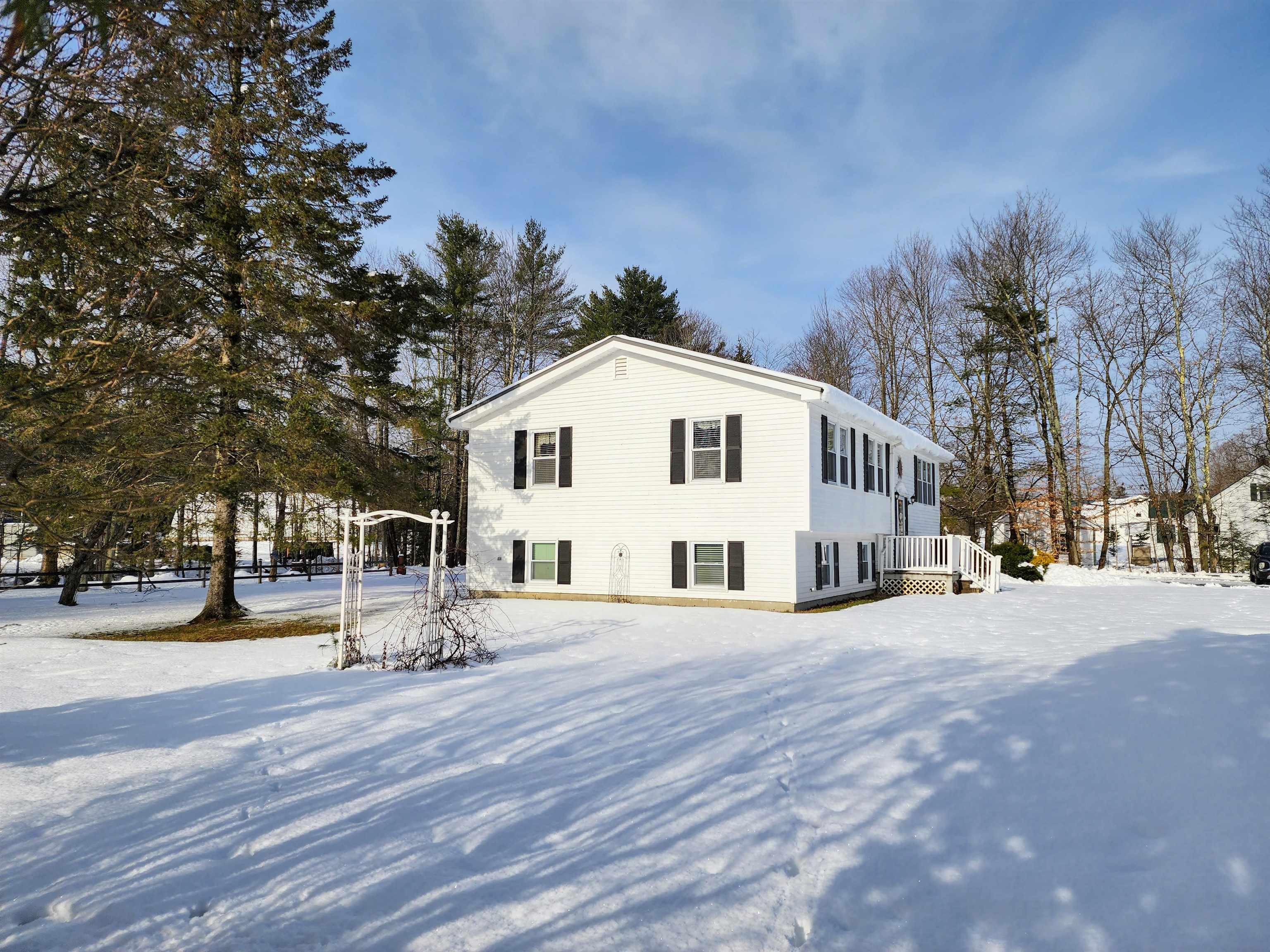182 Woodsville Road Monroe, NH 03771 - Photo 8 of 40