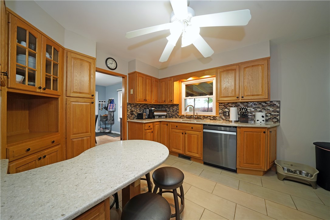 259 West 4th Street Corning, NY 14830 - Photo 11 of 28