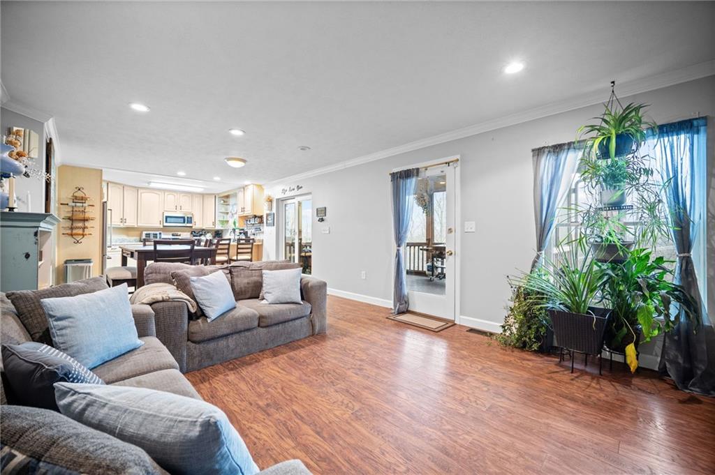 1021 Greggerson Road Irwin, PA 15642 - Photo 11 of 48