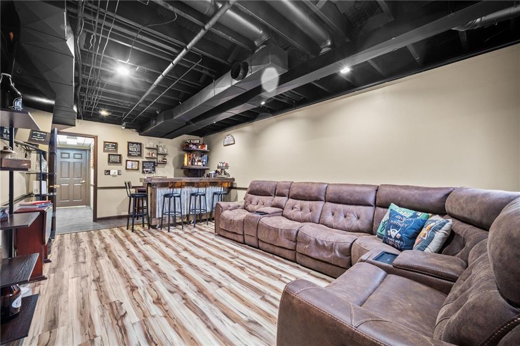 1021 Greggerson Road Irwin, PA 15642 - Photo 27 of 48