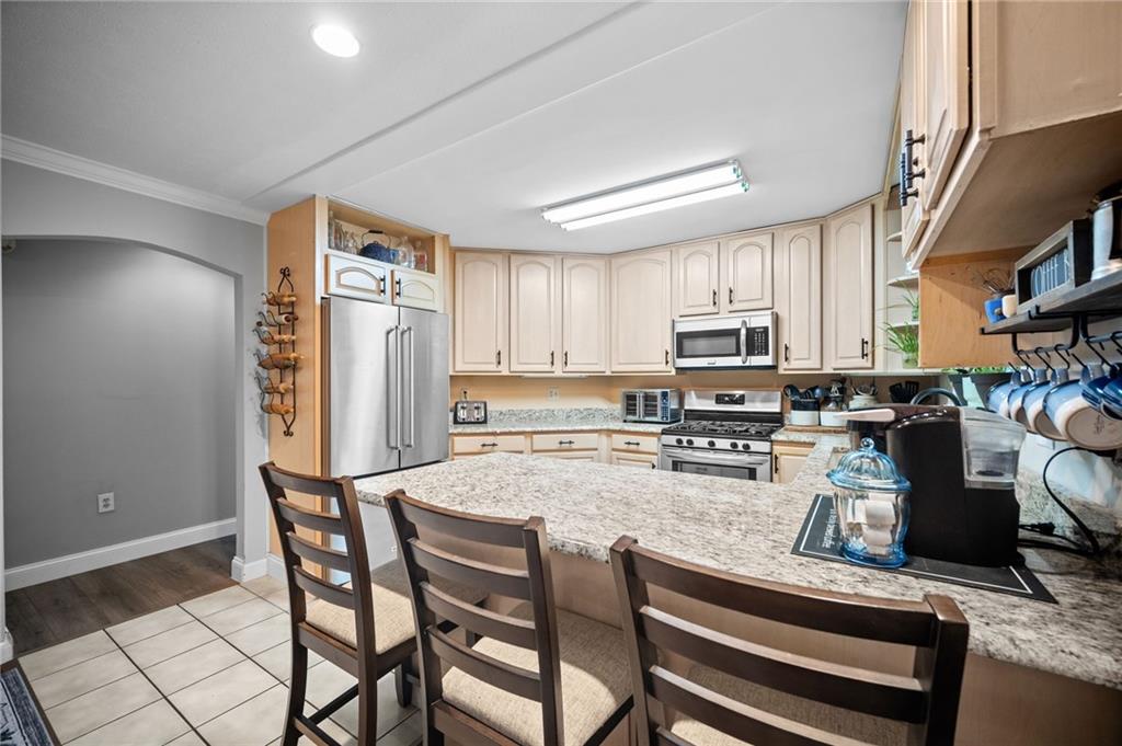 1021 Greggerson Road Irwin, PA 15642 - Photo 4 of 48