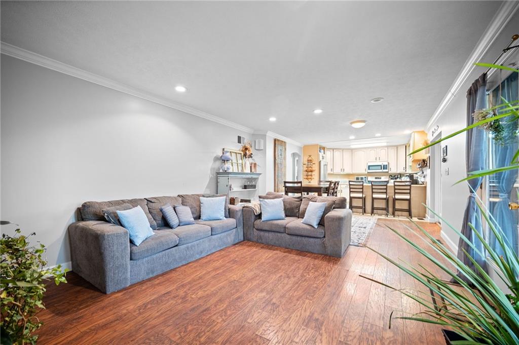 1021 Greggerson Road Irwin, PA 15642 - Photo 10 of 48